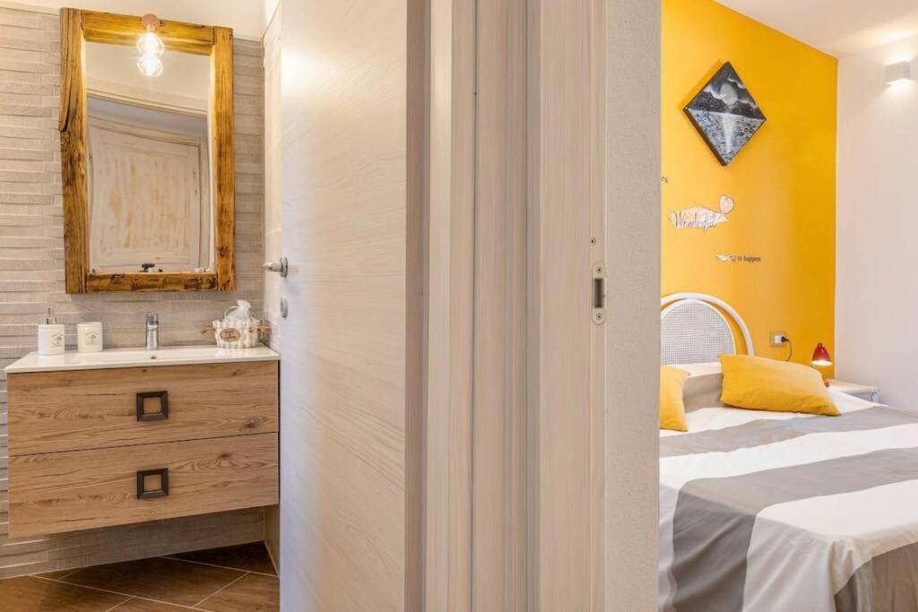 Casa Sharon Appartamento Vista Mare Ad Ольбія Екстер'єр фото
